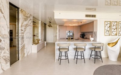Aluguel de apartamento no La Perla 2907