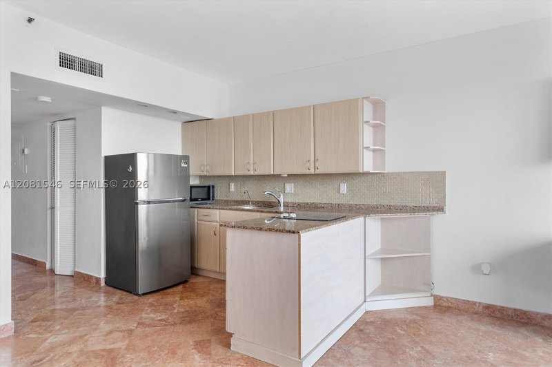 Apartment for rent at The Venetia 515