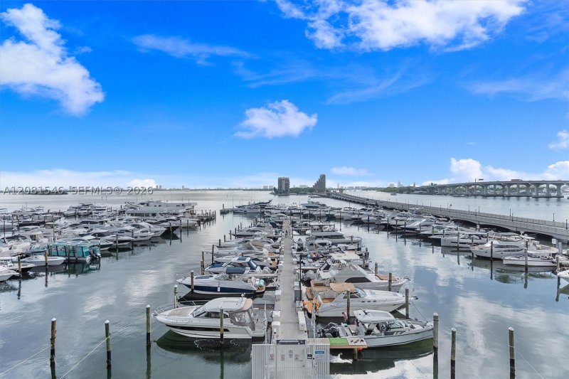 Apartment for rent at The Venetia 515