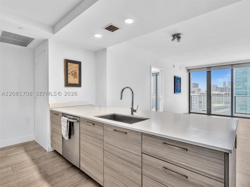Apartment for rent at Hyde Midtown 1602