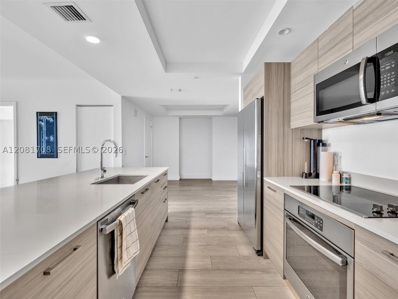 Apartment for rent at Hyde Midtown 1602