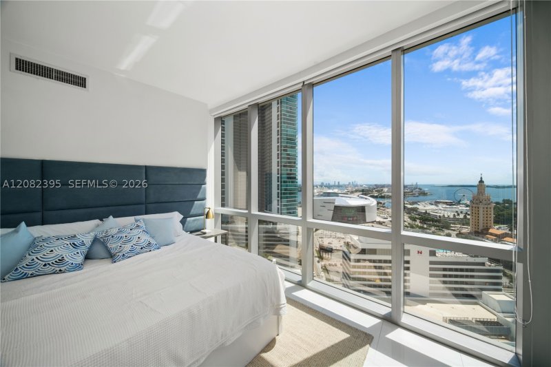 Property photo # 9