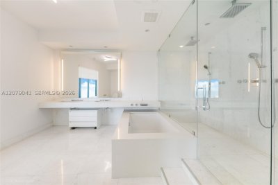 Aluguel de apartamento no Porsche Design Tower 1901