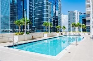 Condo for sale at The Club At Brickell Bay 3206