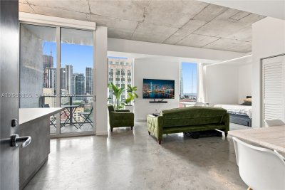 Aluguel de apartamento no Centro Condo 1508