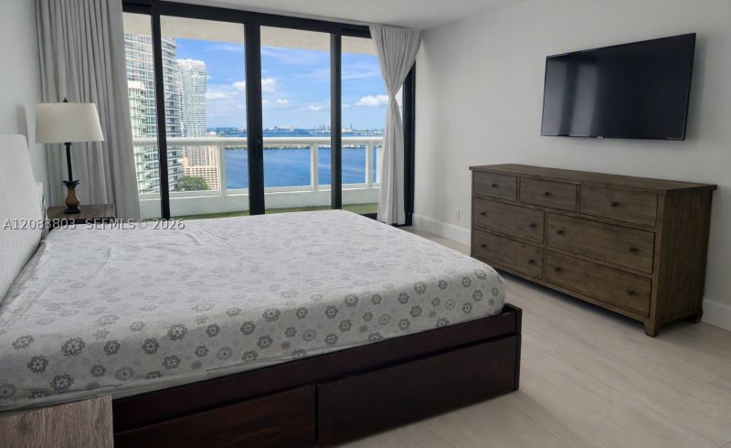 Aluguel de apartamento no The Grand A-3750