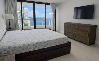 Aluguel de apartamento no The Grand A-3750