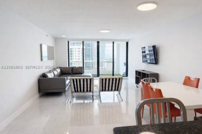 Aluguel de apartamento no The Grand A-3750