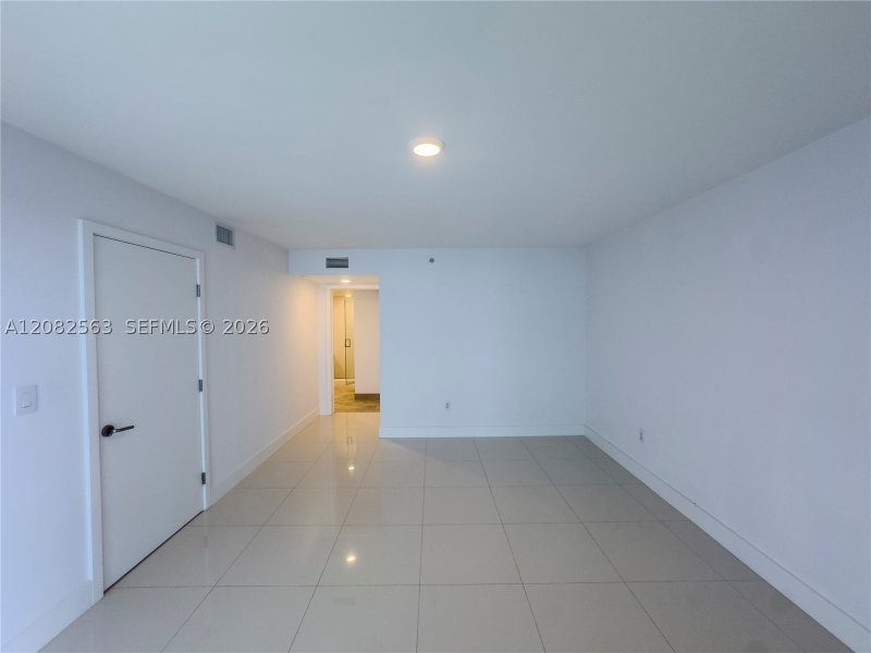 Apartment for rent at The Ivory 405