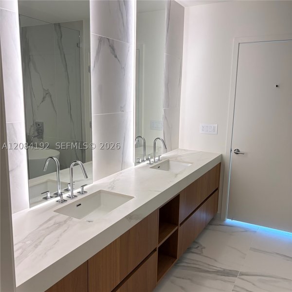 Condo for sale at Casa Bella 2003
