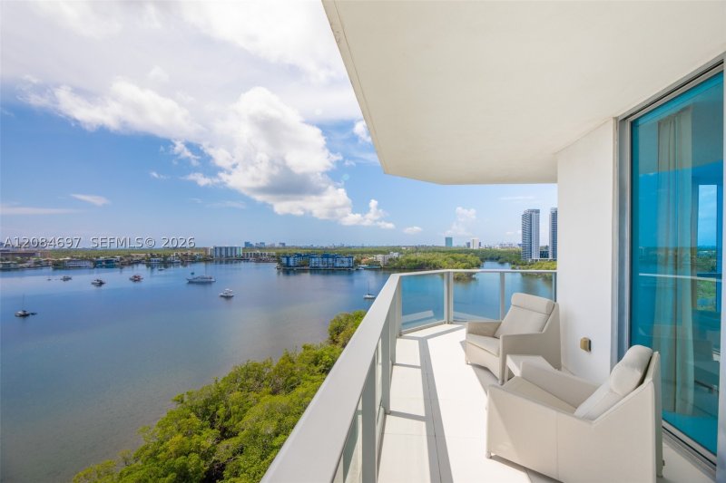 Apartment for rent at Marina Palms Yacht Club 1110