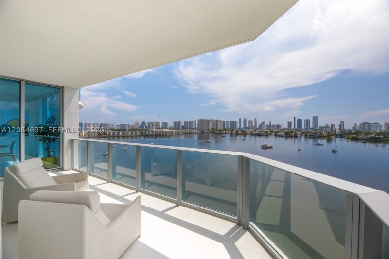 Apartment for rent at Marina Palms Yacht Club 1110
