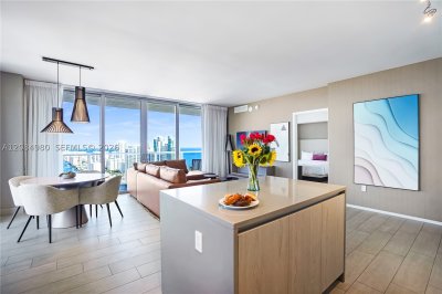 Comprar apartamento no Hyde Beach House R3302
