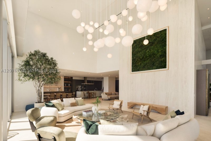 Condo for sale at Turnberry Ocean Club 2301