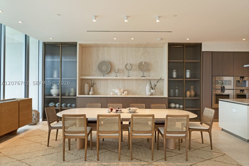Condo for sale at Turnberry Ocean Club 2301