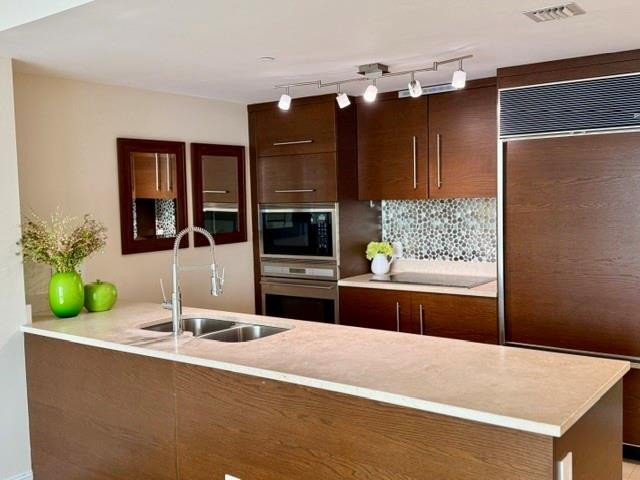 Property photo # 9