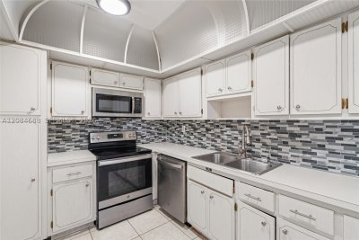 Comprar apartamento no Carriage Club South 5E