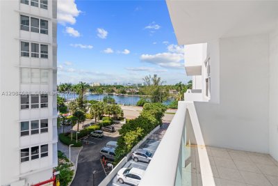 Comprar apartamento no Carriage Club South 5E