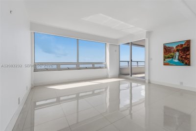 Comprar apartamento no The Palace B3403