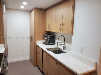 Comprar apartamento no Harbour House 523