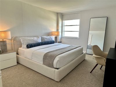 Aluguel de apartamento no Brickell Biscayne 7H