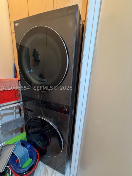 Property photo # 9