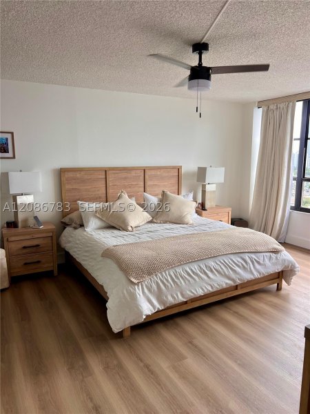 Condo for sale at Olympus Towers 1621