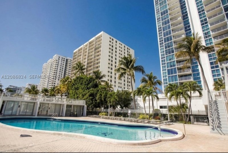 Condo for sale at Mirasol Ocean Towers 602