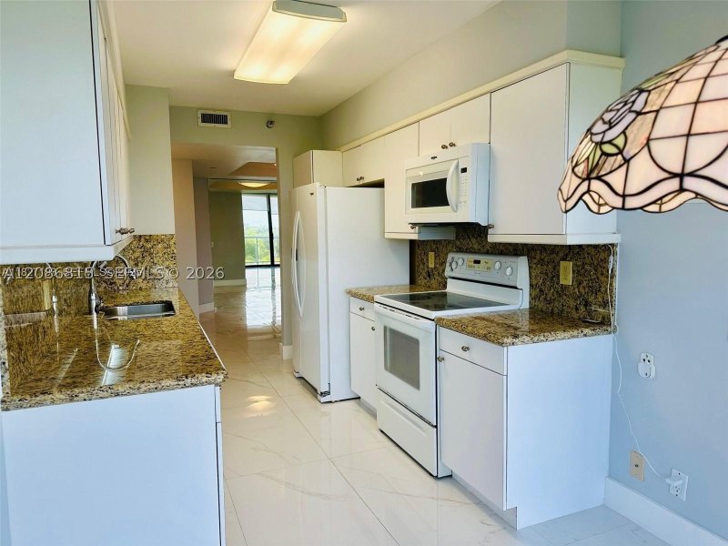 Apartment for rent at Harborside 503