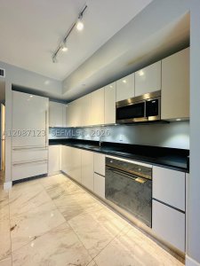 Comprar apartamento no 1010 Brickell 4208