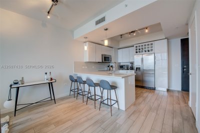 Property photo # 6