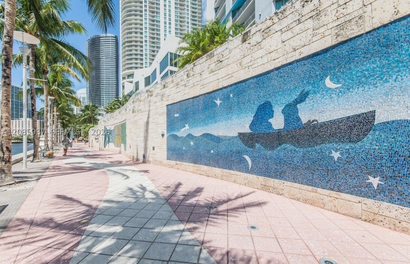 Apartment for rent at One Miami East Tower 2114