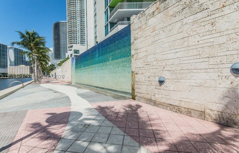 Apartment for rent at One Miami East Tower 2114