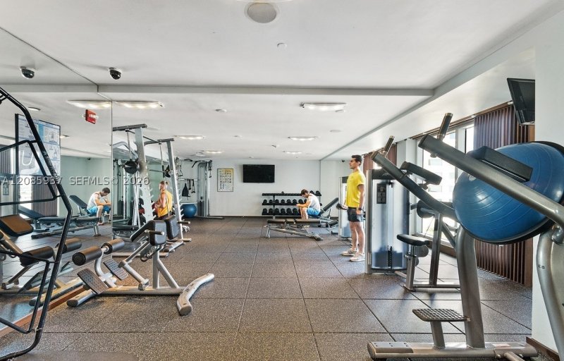 Apartment for rent at One Miami East Tower 2114