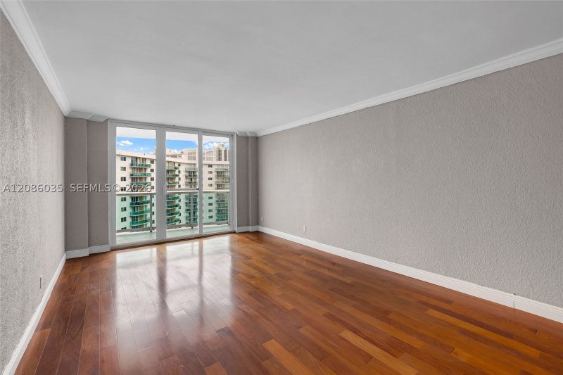 Comprar apartamento no Ocean View 1520