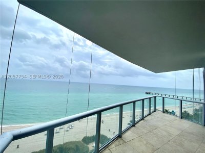 Aluguel de apartamento no Jade Beach 1102