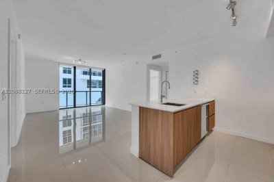 Comprar apartamento no Cassa Brickell 302