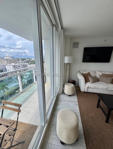 Alquiler de apartamento en The Collins Condo 1026