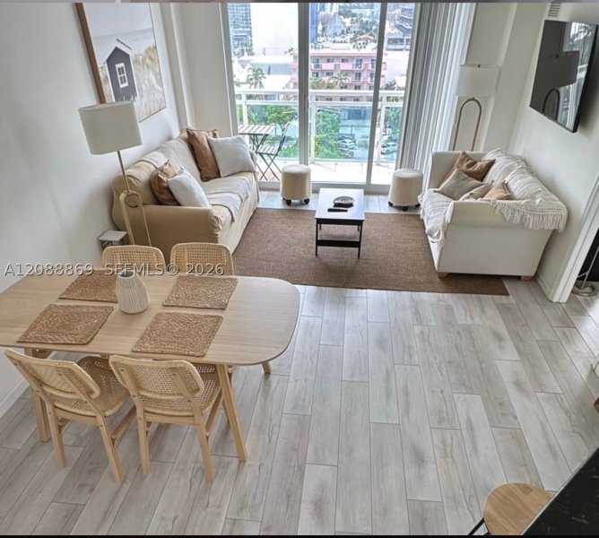 Alquiler de apartamento en The Collins Condo 1026