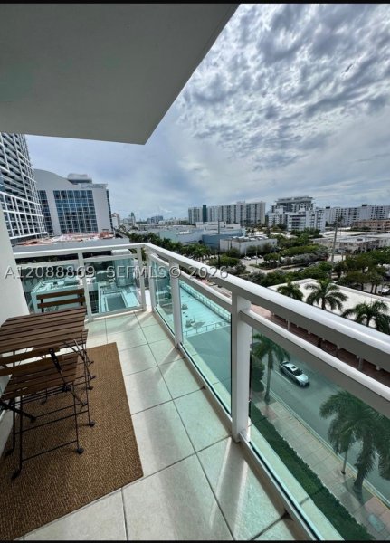 Alquiler de apartamento en The Collins Condo 1026