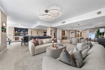Comprar apartamento no Peninsula II 3009