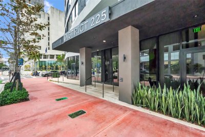 Comprar apartamento no District 225 2208