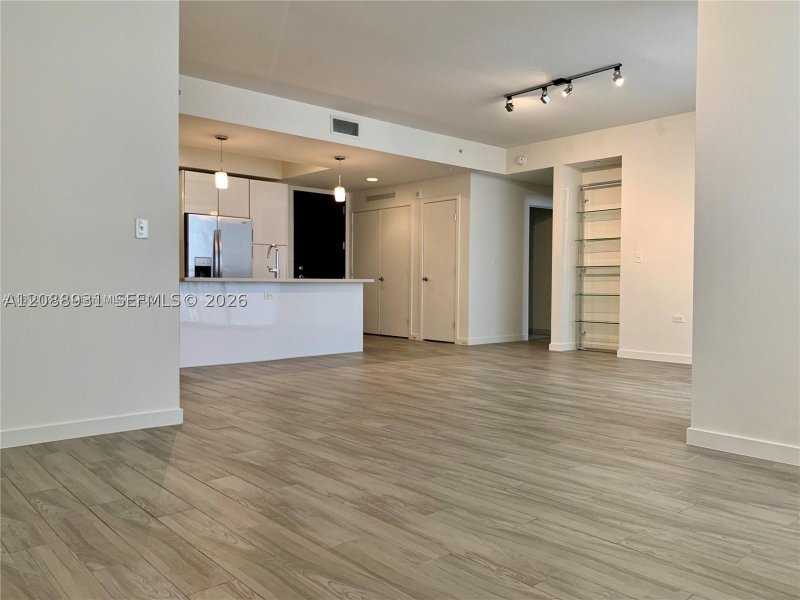 Comprar apartamento no Nine at Mary Brickell Village 3206