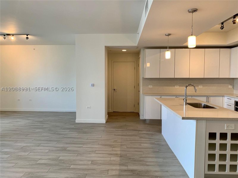 Comprar apartamento no Nine at Mary Brickell Village 3206