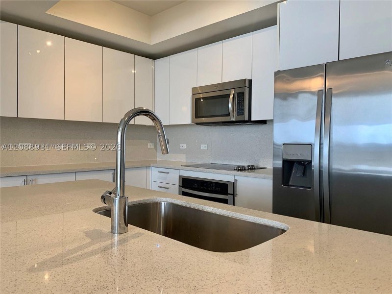 Comprar apartamento no Nine at Mary Brickell Village 3206