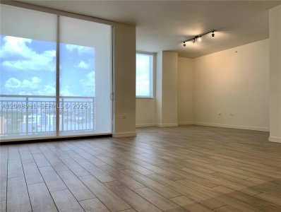 Comprar apartamento no Nine at Mary Brickell Village 3206