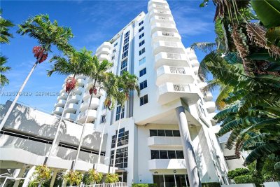 Comprar apartamento no Bayview Plaza 604