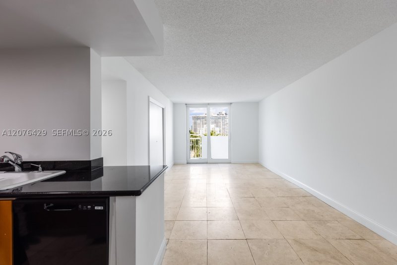 Condo for sale at Bayview Plaza 604
