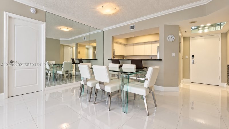 Apartment for rent at The Waves Condo 906