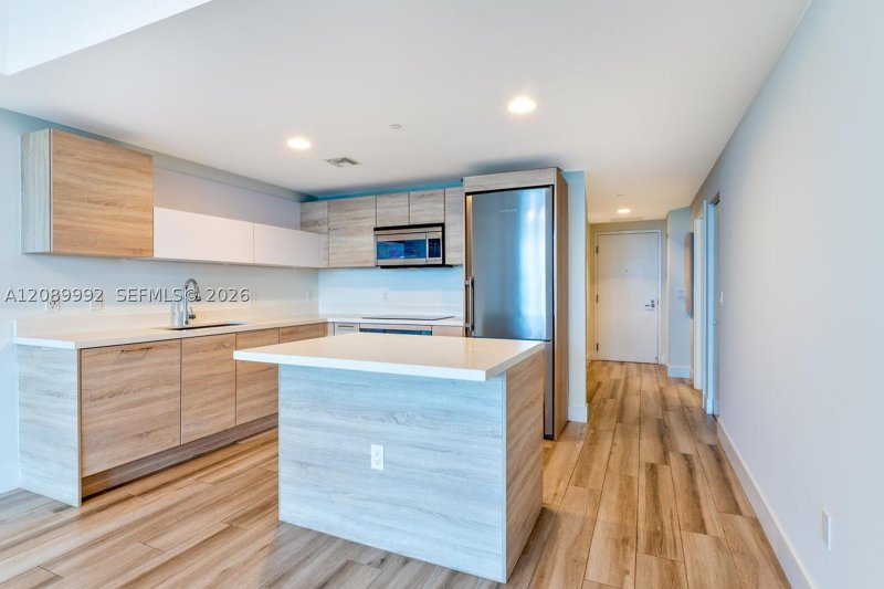 Property photo # 6